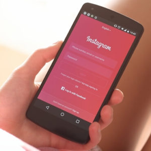 Read more about the article 인스타 로그인 없이 스토리 보기 방법 2025년